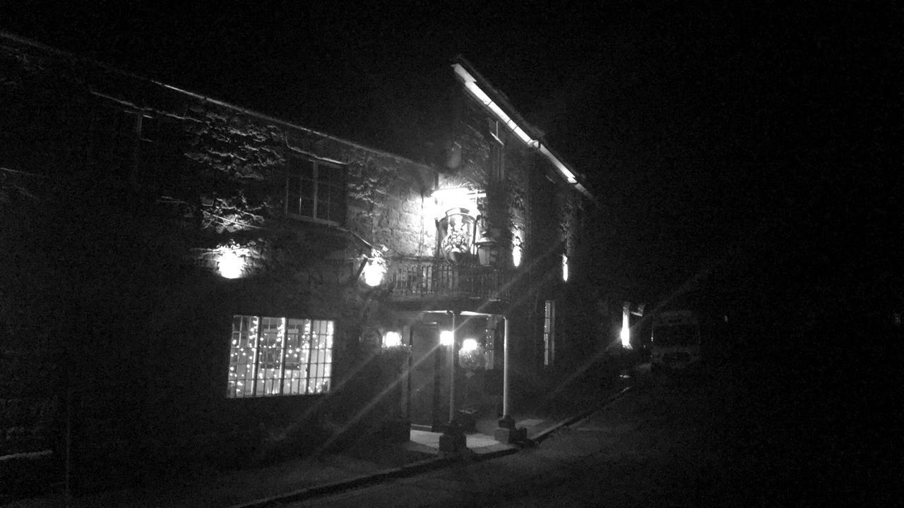 אבוטסבורי The Ilchester Arms Hotel מראה חיצוני תמונה